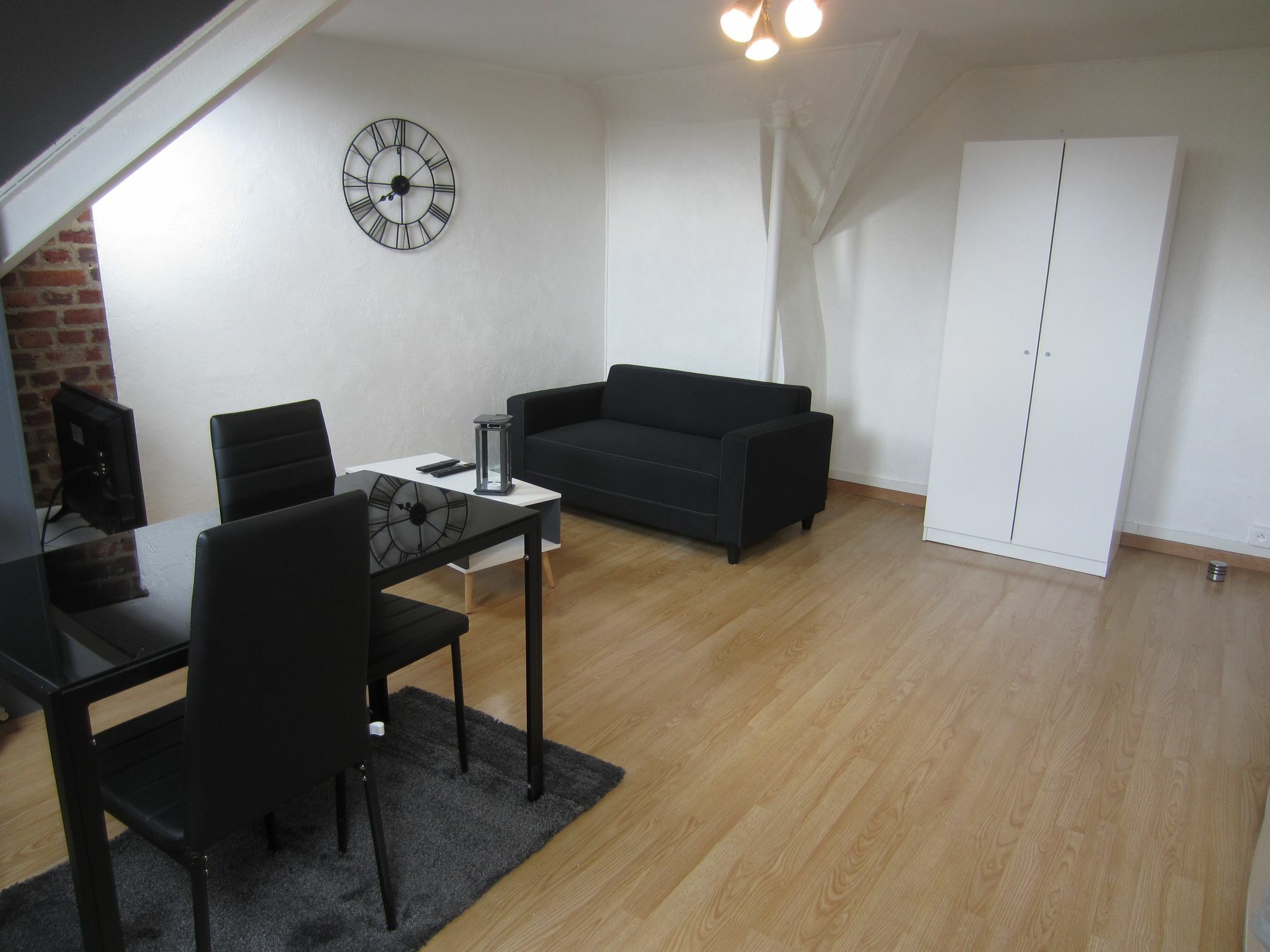 Le Cathedrale Apartment รูออง ภายนอก รูปภาพ