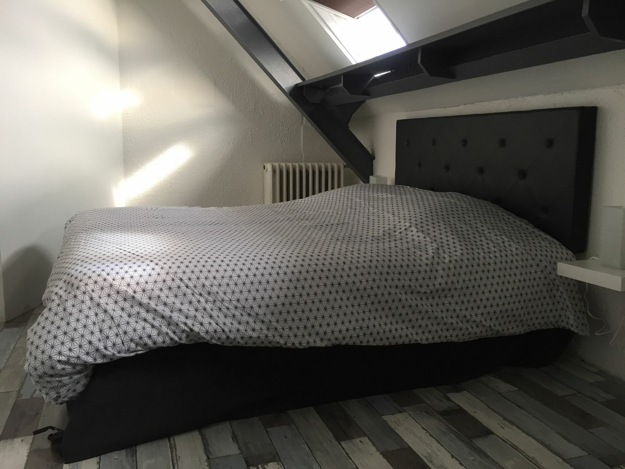 Le Cathedrale Apartment รูออง ภายนอก รูปภาพ